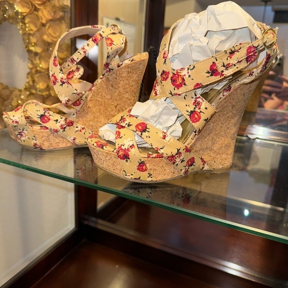 BAMBOO FLORAL PRINT FABRIC STRAPPY CORK WEDGES SIZE 8 - Picture 7 of 11